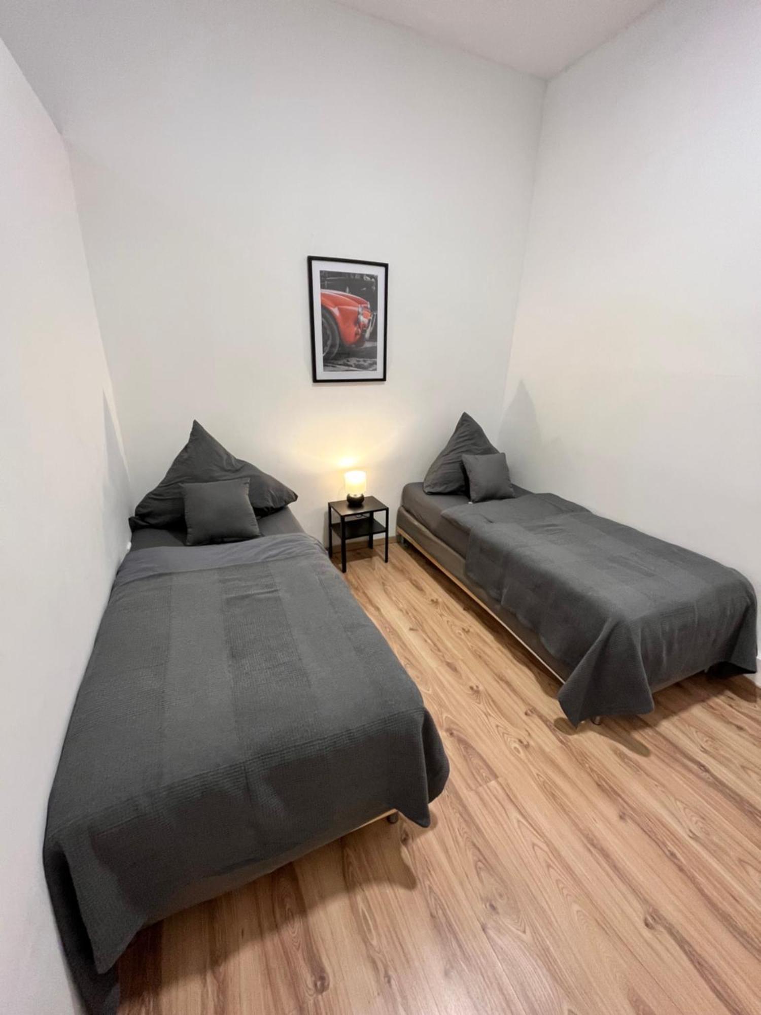 Apartment Central 10B 40Qm Wi-Fi Free Parking Calm Back House Dortmund Extérieur photo