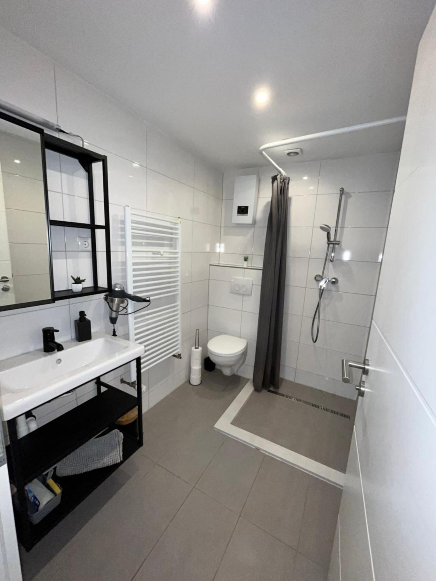 Apartment Central 10B 40Qm Wi-Fi Free Parking Calm Back House Dortmund Extérieur photo